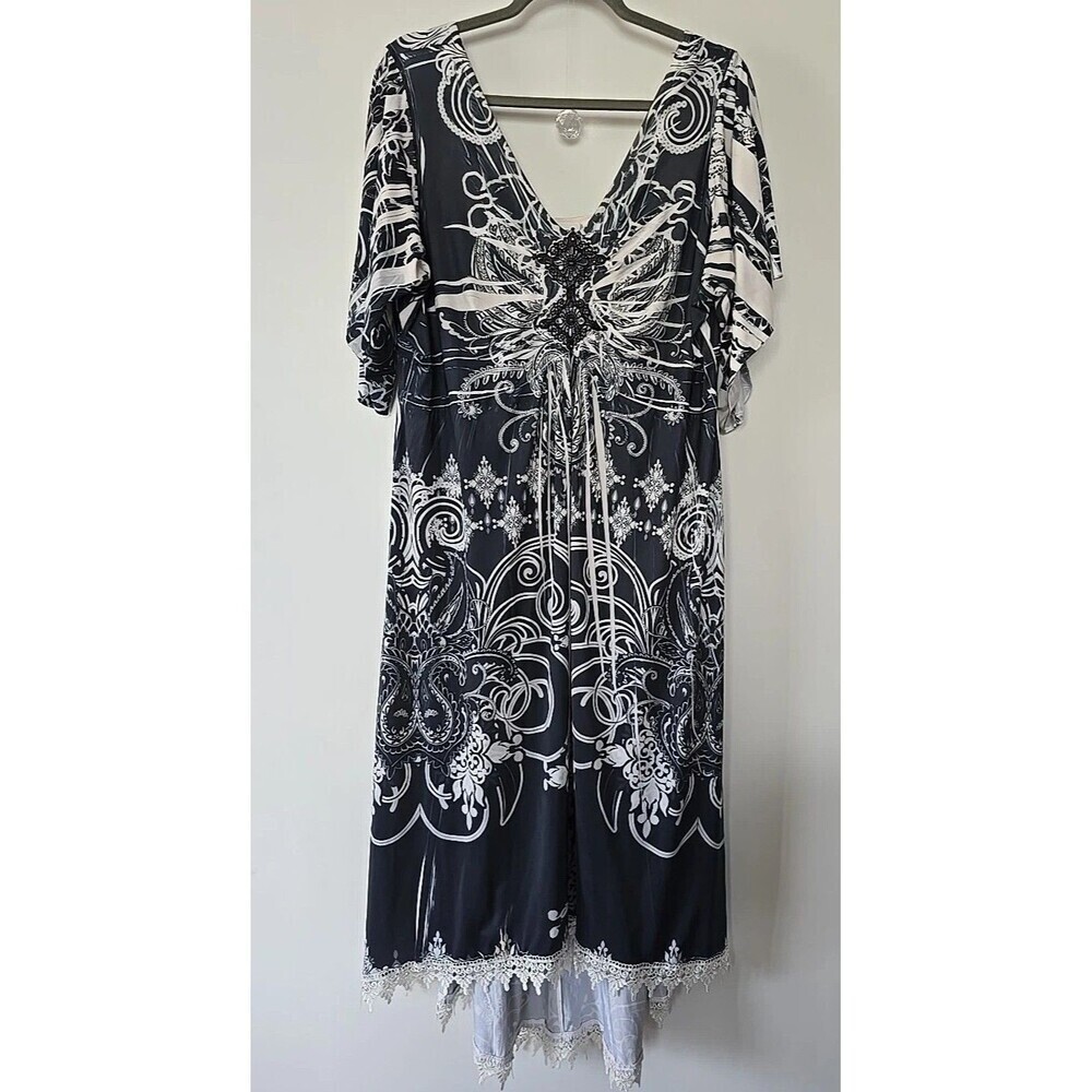 Cato Woman Plus Size Black And White Dress 18/20 Gothic Great For Halloween